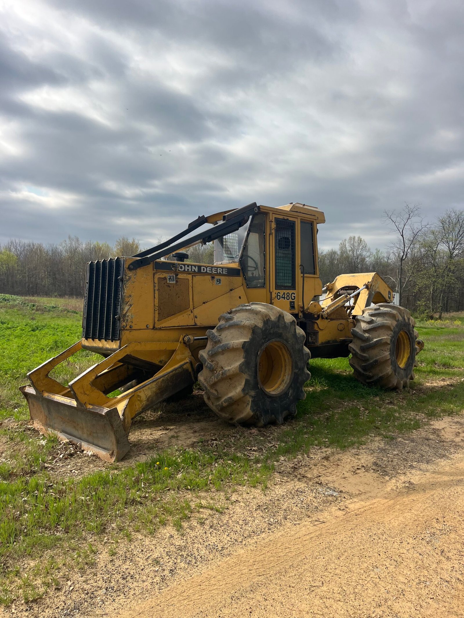 Deere 648G