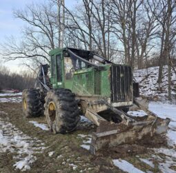 John Deere 648H