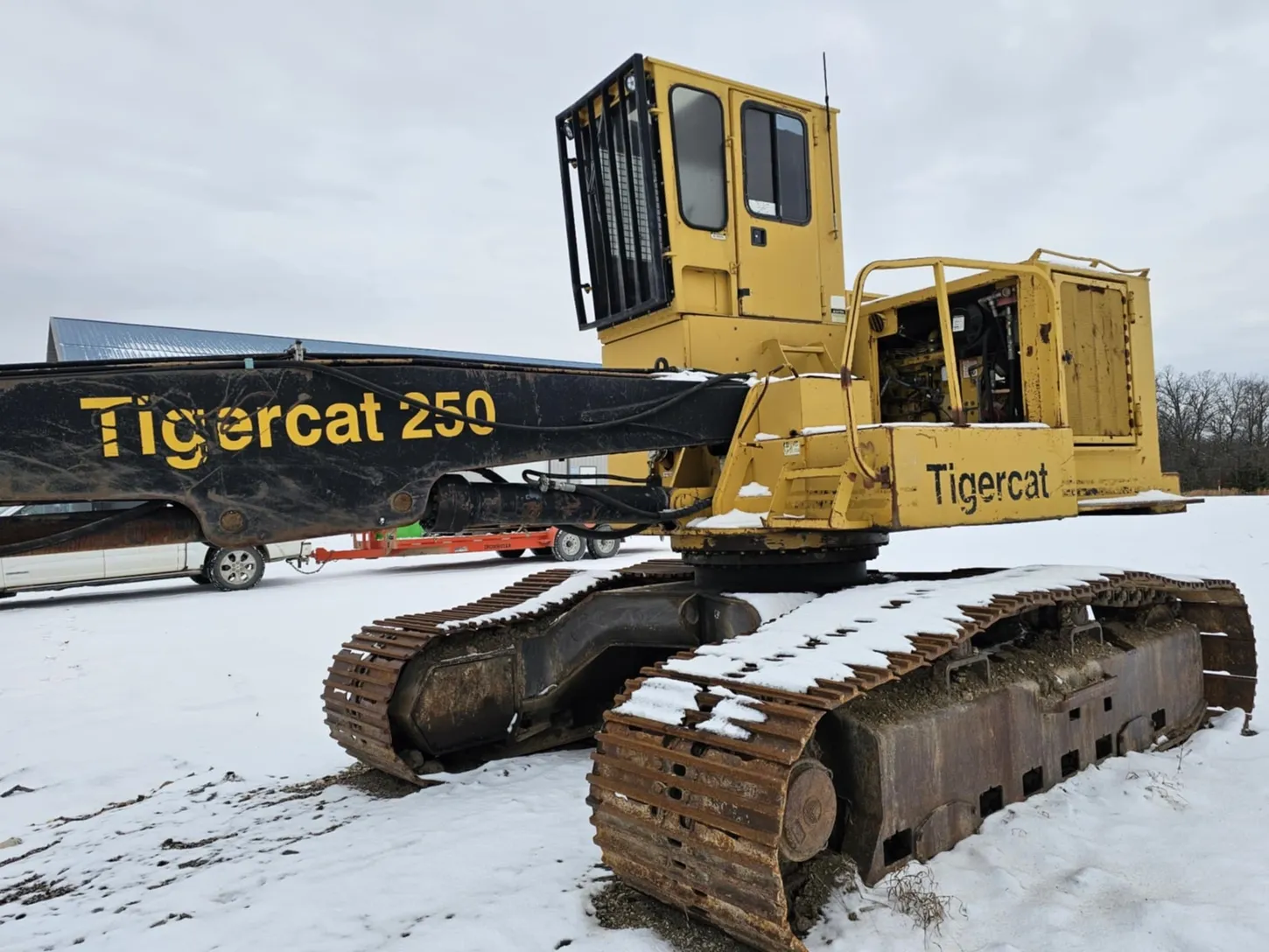 Tigercat 250T Grapple Saw